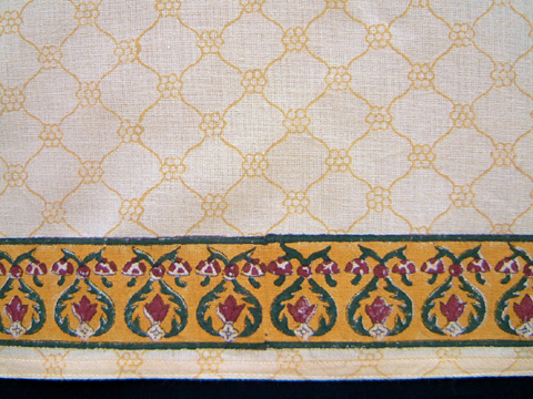 Reverse Cream Print