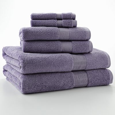 Plush lavender towel set