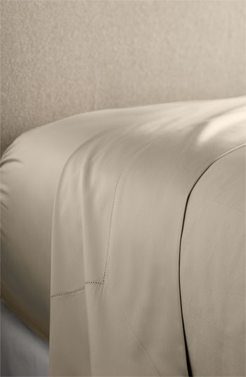 Bedding for a white and gold bedroom