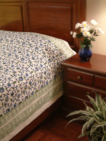 Moonlit Taj duvet