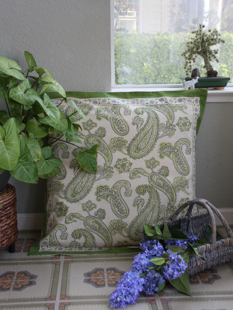 Paisley Fraiche euro shams
