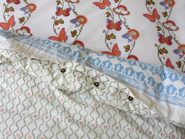 lap_butterfly_french_country_duvet_detail french country butterfly duvet