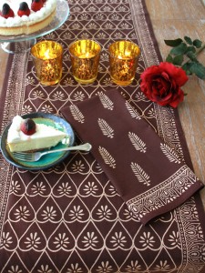 loc_chocolate_brown_romantic_napkin