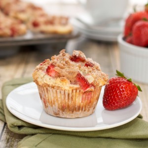 Strawberry Cheesecake Muffins - Sweatpea's Kitchen