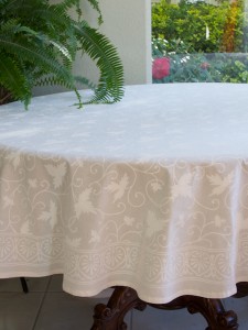 Ivy Lace Tablecloth, Round