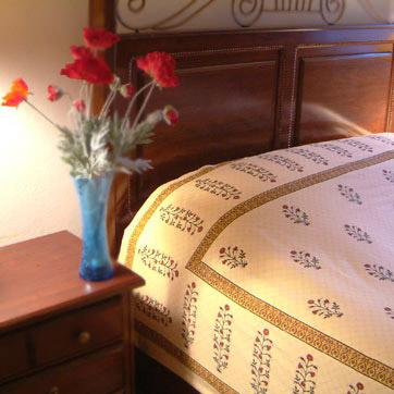 Red Poppy ~ Elegant India Floral Print Luxury King Bedspread