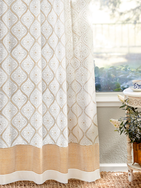 Vanilla Glace white and gold india curtain panel