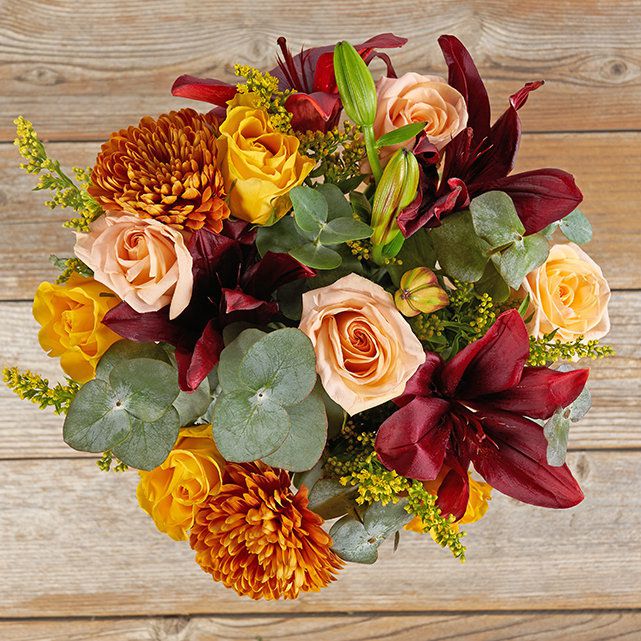 peach and burgundy floral bouquet for Thanksgiving centerpiece