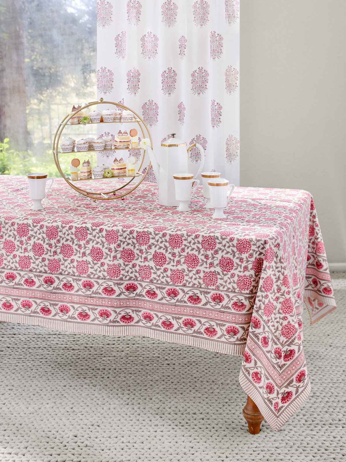 Dahlia Daydreams ~ Pink Floral Romantic Rectangular Tablecloth