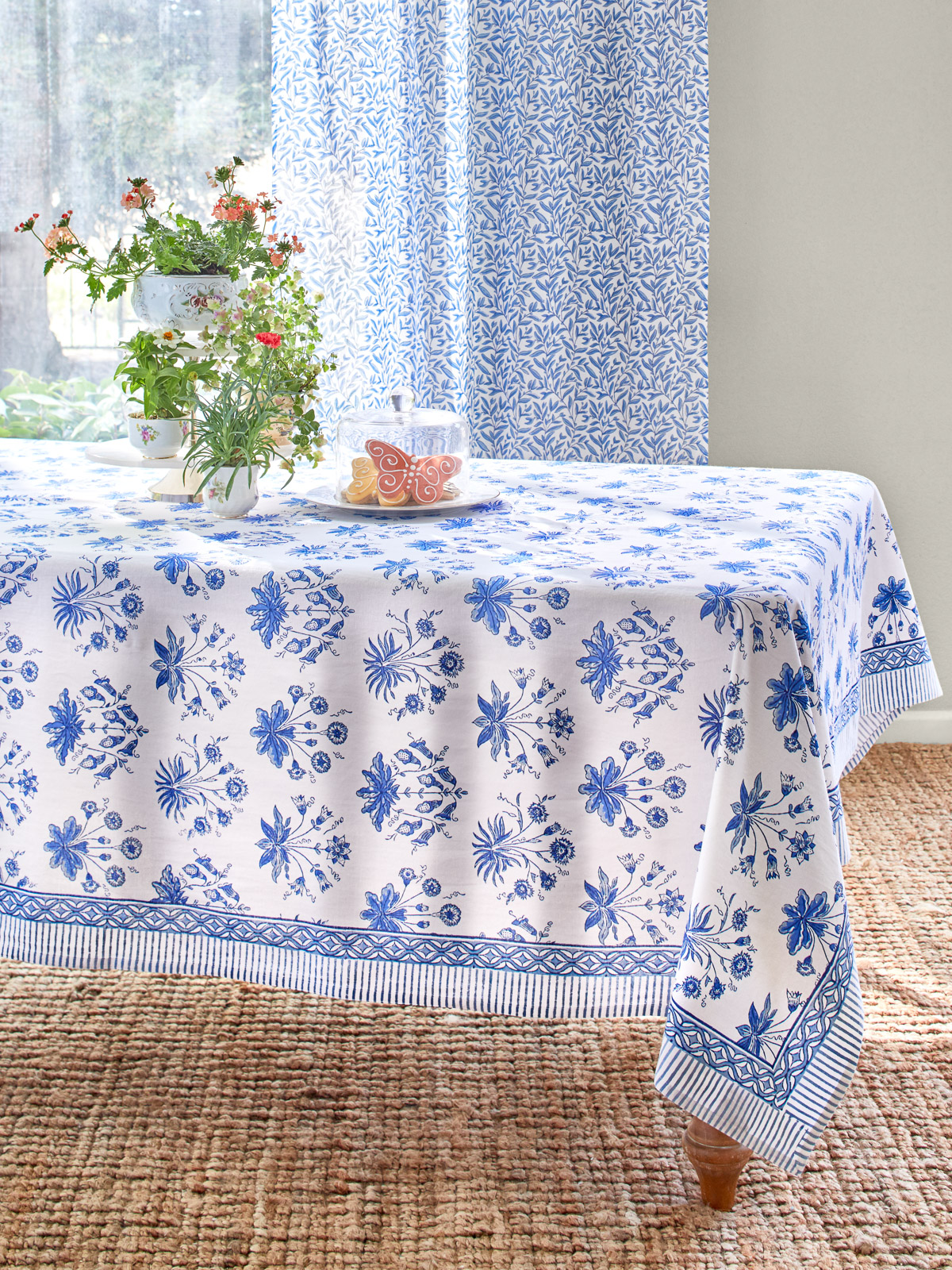 English Gardens ~ Tablecloth