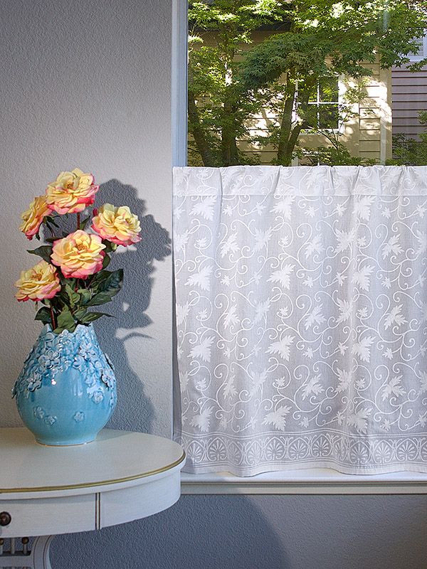 Ivy Lace ~ White Country Cottage Floral Kitchen Curtain