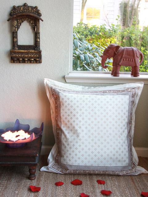 The Nizams Pearls ~ White and Gold India inspired Sari Euro sham