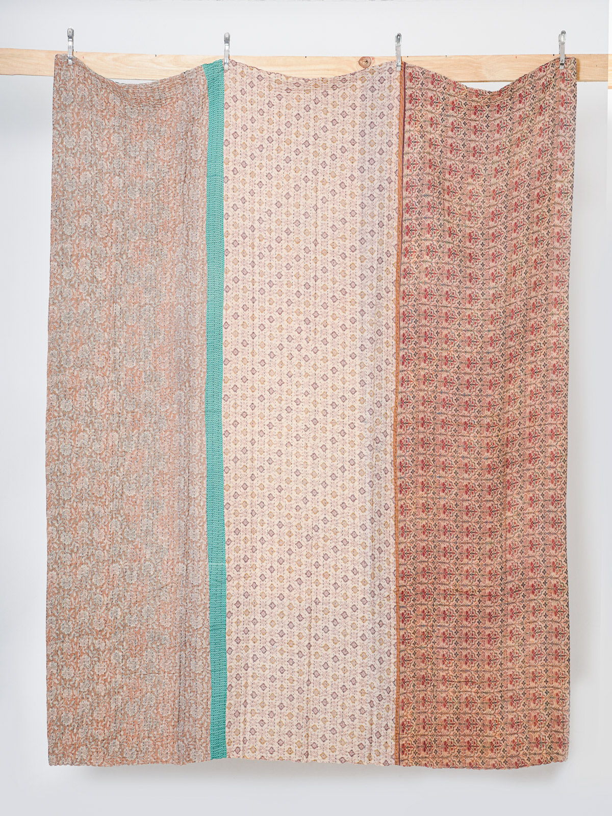 Ivory Jasmine Garden Queen Kantha Quilt