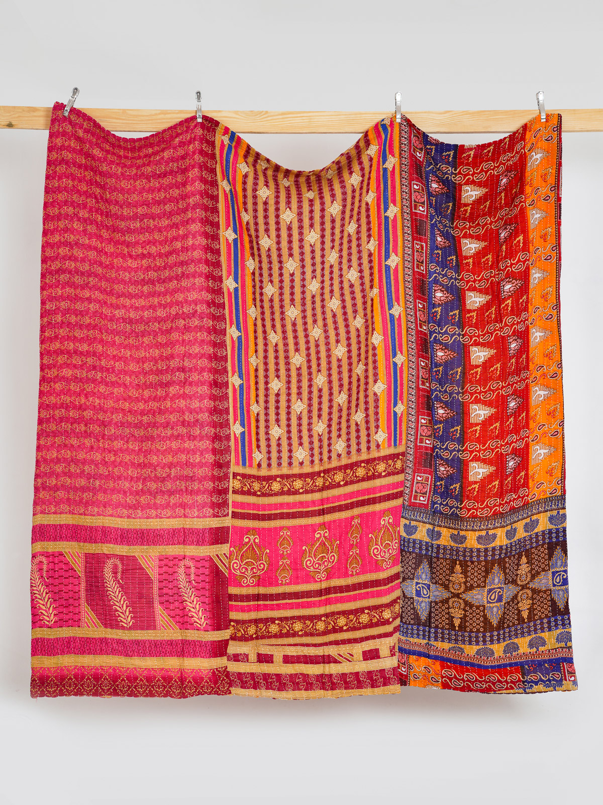 Rose Coral Red Caravan Queen Kantha Bedspread