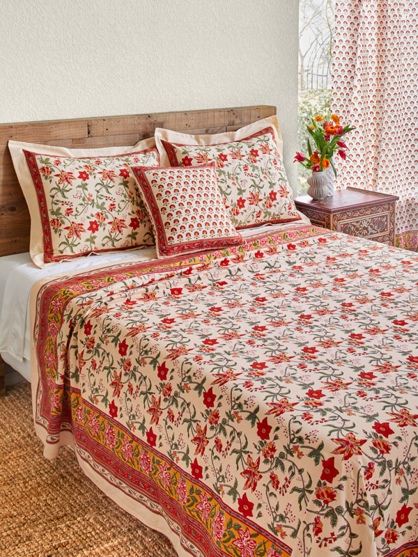 Tropical Garden ~ Colorful Red Floral Country Bedspread
