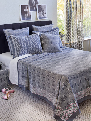 1920 ~ Charcoal Grey and White Art Deco Lightweight Bedspread