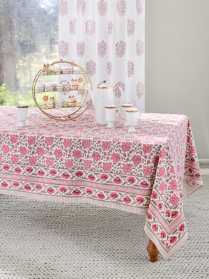 Dahlia Daydreams ~ Pink Floral Romantic Rectangular Tablecloth