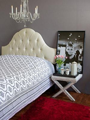 Filigree ~Black & White Vintage Hollywood Glamour Bedspread