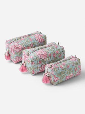 Jacobean Dreams ~ Quilted Toiletries and Makeup Bag