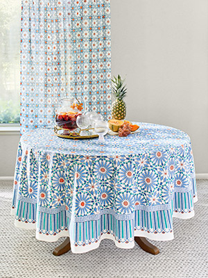 Mosaique Bleue - Sky ~ Modern Boho Print White, Blue Tablecloth