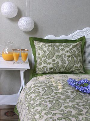 Paisley Fraiche ~ Lime Green Cream Elegant Pillow Sham