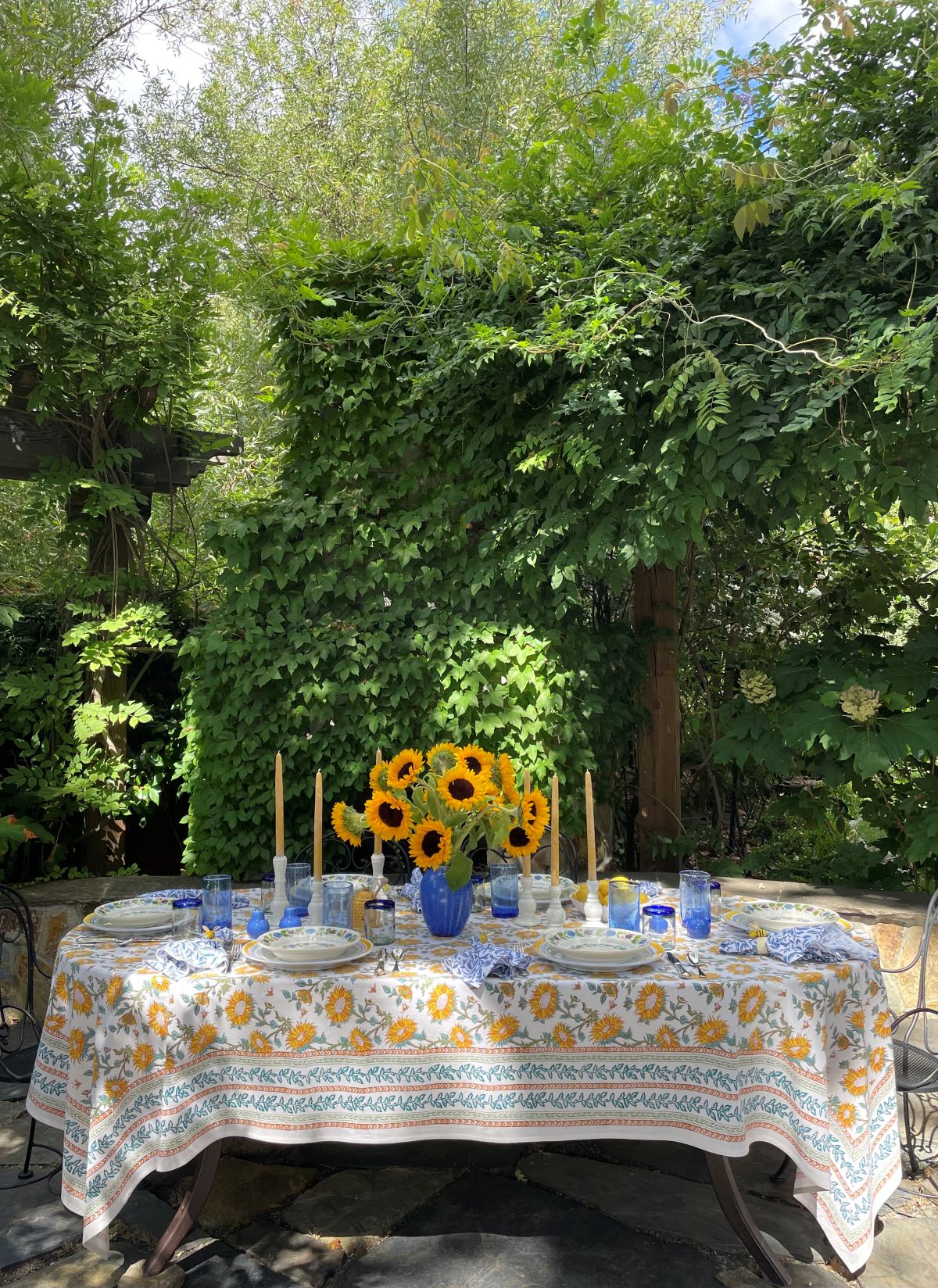 Stain-Resistant Tablecloth Bee Sunflower Design – Rectangular Or Round – Various Sizes – Non-Iron-Resistant, Easy Care – Provencal Style For Kitchen And Garden (Yellow, 200 X 150 Cm 9 thumbnail image